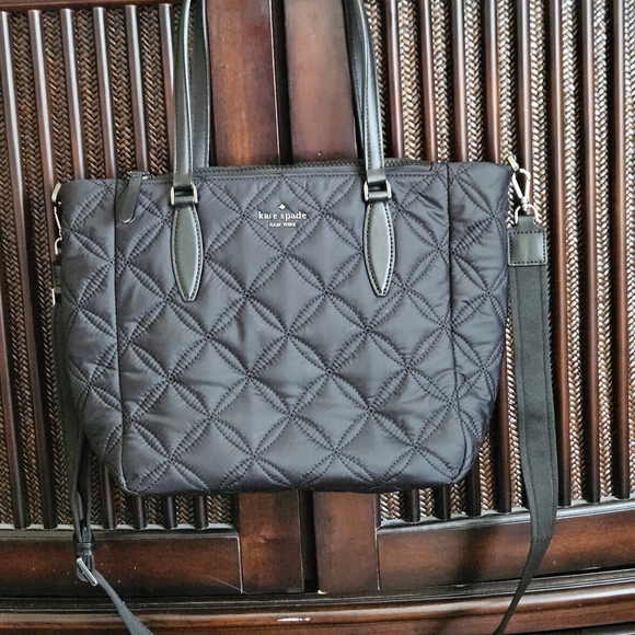 Kate Spade Black Quilted Chelsea Tote Euc - Picture 3 of 11